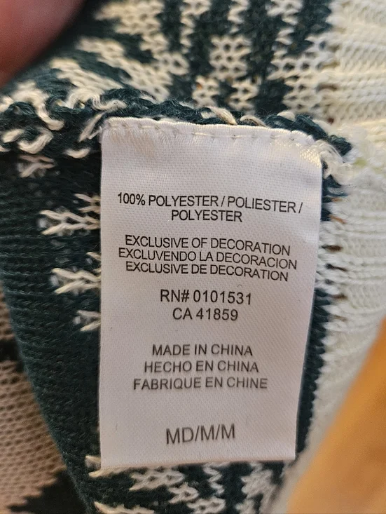 Disney Crewneck Mickey and Minnie Holiday Sweater in White, Green & Red Sz Med - Picture 3 of 4